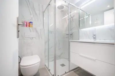Salle de bains dans l'établissement Superbe appartement 8 personnes #5