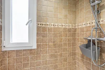 Salle de bains dans l'établissement GuestReady - Charmant Appartement Lumineux