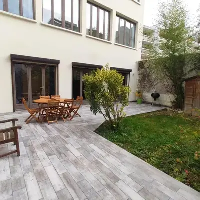 Great apartment with private garden