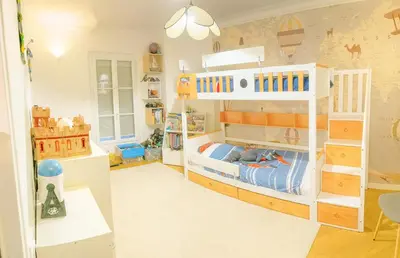 Un ou plusieurs lits dans un hébergement de l'établissement Marais - Parents Suite & Kids Room with Park View