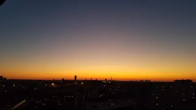 Lever ou coucher de soleil vu de l'appartement ou à proximité