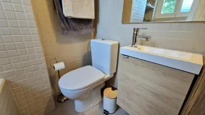 Salle de bains dans l'établissement Beautiful, cosy apartment for 1 to 6 people, located near Olympic Park