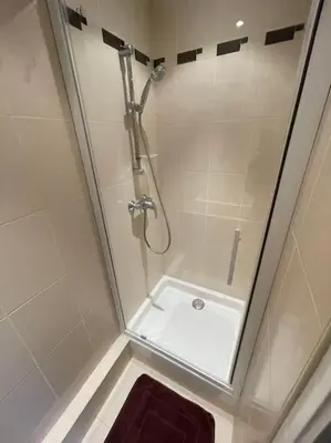 Salle de bains dans l'établissement Calme et verdure à 2 pas de Paris