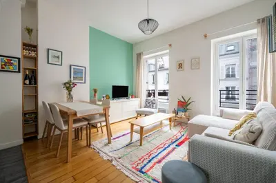 Télévision ou salle de divertissement dans l'établissement Appartement L'Epique - Welkeys