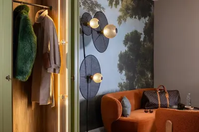 Coin salon dans l'établissement Hôtel L'Ormaie & Spa