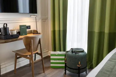 Coin salon dans l'établissement Hôtel L'Ormaie & Spa
