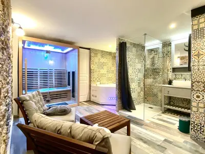 Coin salon dans l'établissement #SPA Wellness @ Paris 11ème