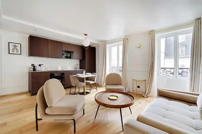 Coin salon dans l'établissement Cosy apartment - 1BR-2P - Gros-Caillou-Invalides