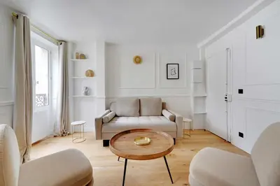 Coin salon dans l'établissement Cosy apartment - 1BR-2P - Gros-Caillou-Invalides