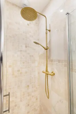 Salle de bains dans l'établissement Montmartre 2 Pièces