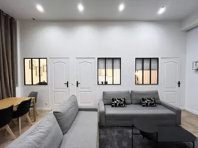 Coin salon dans l'établissement Urban Flat 66 - Pretty 3 bedroom in Paris