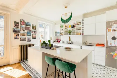 Cuisine ou kitchenette dans l'établissement Luxury 1 BR apartment 700ft2 Montorgueil/LesHalles