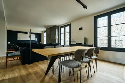 Plan de l'établissement Duplex vue Tour Eiffel