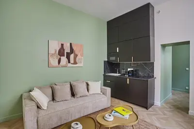 Cuisine ou kitchenette dans l'établissement Apartment Saint Germain des prés by Studio prestige