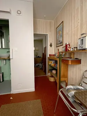 Cuisine ou kitchenette dans l'établissement Charmant 2 pièces Paris Montmartre