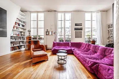 Coin salon dans l'établissement Veeve - Haut Marais Glam