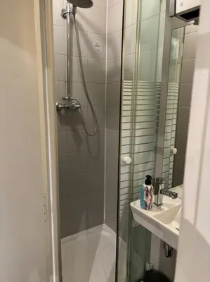 Salle de bains dans l'établissement Studio Bastille