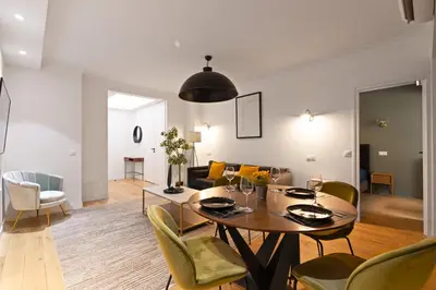 Plan de l'établissement Appartement Quartier Arc de Triomphe 4 Free Netflix