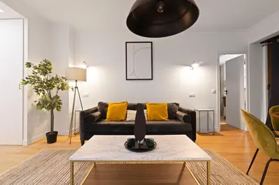 Plan de l'établissement Appartement Quartier Arc de Triomphe 4 Free Netflix