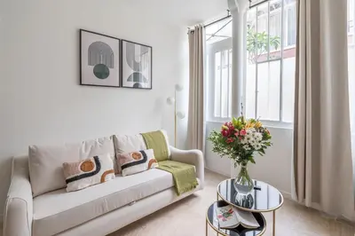 Coin salon dans l'établissement NEW - Appartement Luxeux avec Cinema et Sauna