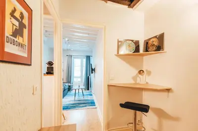 Plan de l'établissement Amazing studio on the most prestigious street