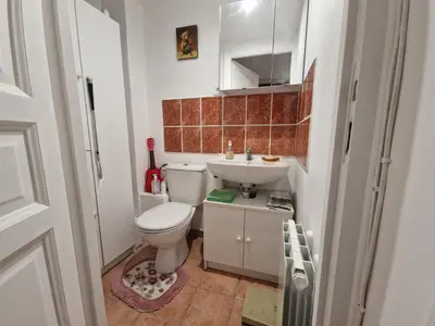 Salle de bains dans l'établissement Appartement 2 pièces à Auteuil