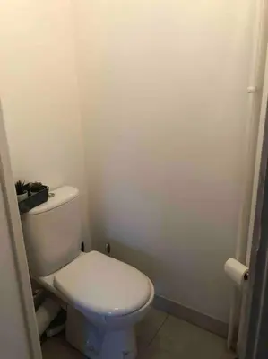 Salle de bains dans l'établissement Grand appartement proche métro