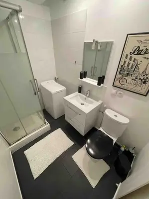 Salle de bains dans l'établissement Apartment 4Pers - Montparnasse/St Germain