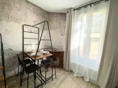 Plan de l'établissement Appartement Esprit Industriel