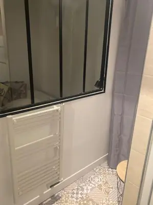 Salle de bains dans l'établissement Gaité 4 personnes