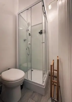 Salle de bains dans l'établissement Studio indépendant près de Montmartre