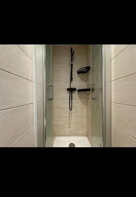 Salle de bains dans l'établissement APT 2 chambres idéal professionnel à 5 minutes de Metro