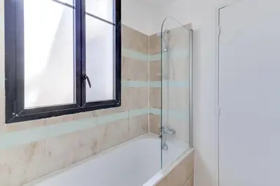 Salle de bains dans l'établissement Appartement Garros - Welkeys