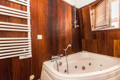 Salle de bains dans l'établissement Hotel Particulier, Neuilly sur Seine, Palais des Congrès