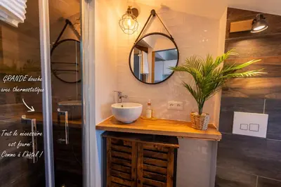 Salle de bains dans l'établissement Studio Le Vau