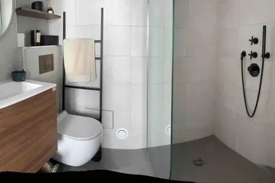 Salle de bains dans l'établissement Appt River view next Eiffel Tour and Roland-Garros