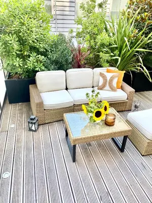 Jardin de l'établissement Giulia Prestige, appartement avec Terrasse Luxe & Confort aux Portes de Paris