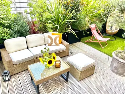 Jardin de l'établissement Giulia Prestige, appartement avec Terrasse Luxe & Confort aux Portes de Paris