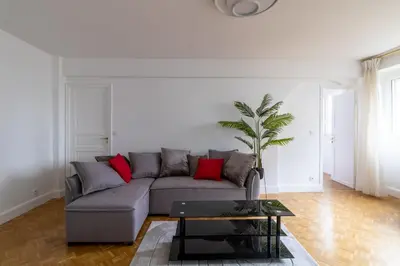 Coin salon dans l'établissement Appartement Boieldieu - Welkeys