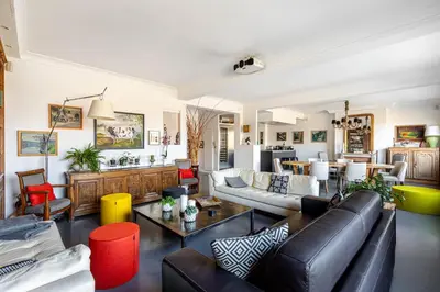 Coin salon dans l'établissement GuestReady - Bright getaway near Bois de Boulogne