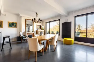 Coin salon dans l'établissement GuestReady - Bright getaway near Bois de Boulogne