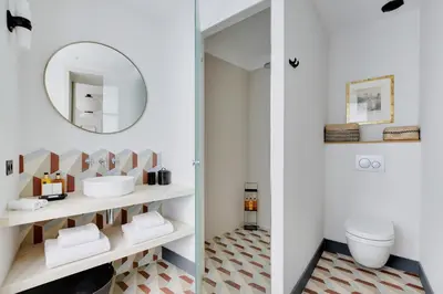 Salle de bains dans l'établissement Villa Bastille with Services by Pick A Flat