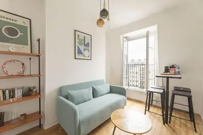 Coin salon dans l'établissement Apartment 1 Bedroom # Paris 14 # Alesia