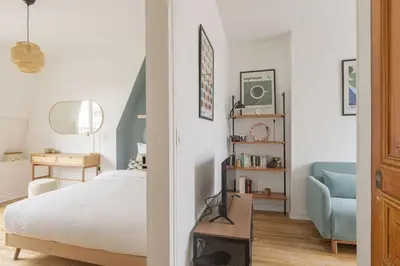 Un ou plusieurs lits dans un hébergement de l'établissement Apartment 1 Bedroom # Paris 14 # Alesia