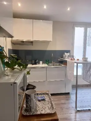 Cuisine ou kitchenette dans l'établissement Puces de Vanves