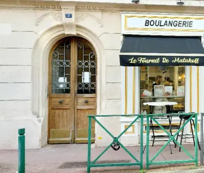 Restaurant ou autre lieu de restauration dans l'établissement Puces de Vanves
