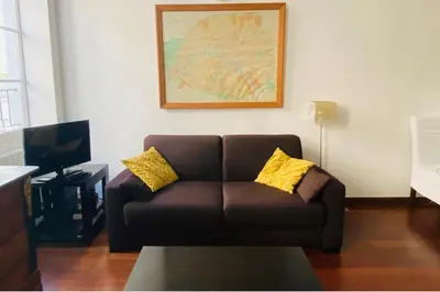Coin salon dans l'établissement 1 Bed Apartment Sleeps 4 Mezzanine -WiFi -Tv