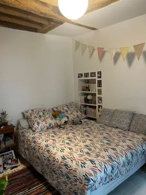 Un ou plusieurs lits dans un hébergement de l'établissement Deux chambres en plein cœur de Montmartre, Paris