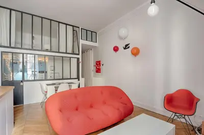 Coin salon dans l'établissement Studio Loft des Combes - Welkeys