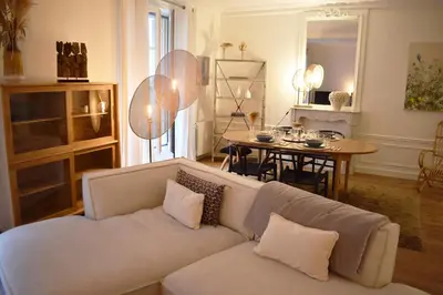 Coin salon dans l'établissement Marais - Arts et Métiers